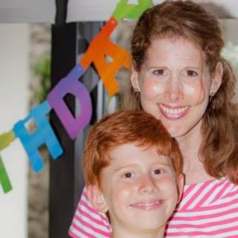 Meet your Posher, Dena